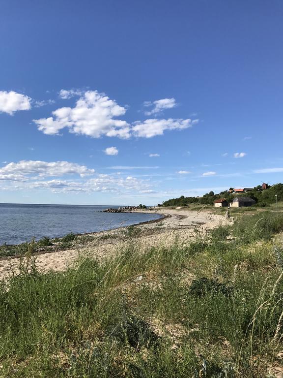 Aeleklinta Gard Aparthotel Bagian luar foto